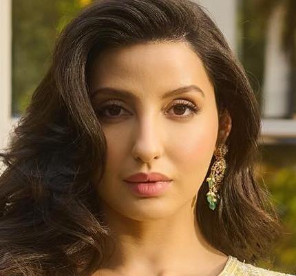 Noura Fethi profile